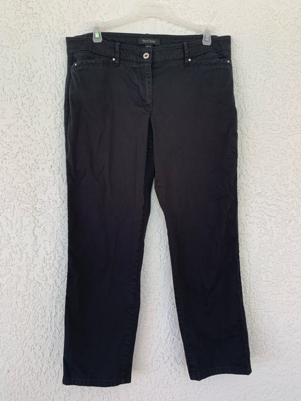 White House Black Market Black Crop Leg pants size 8